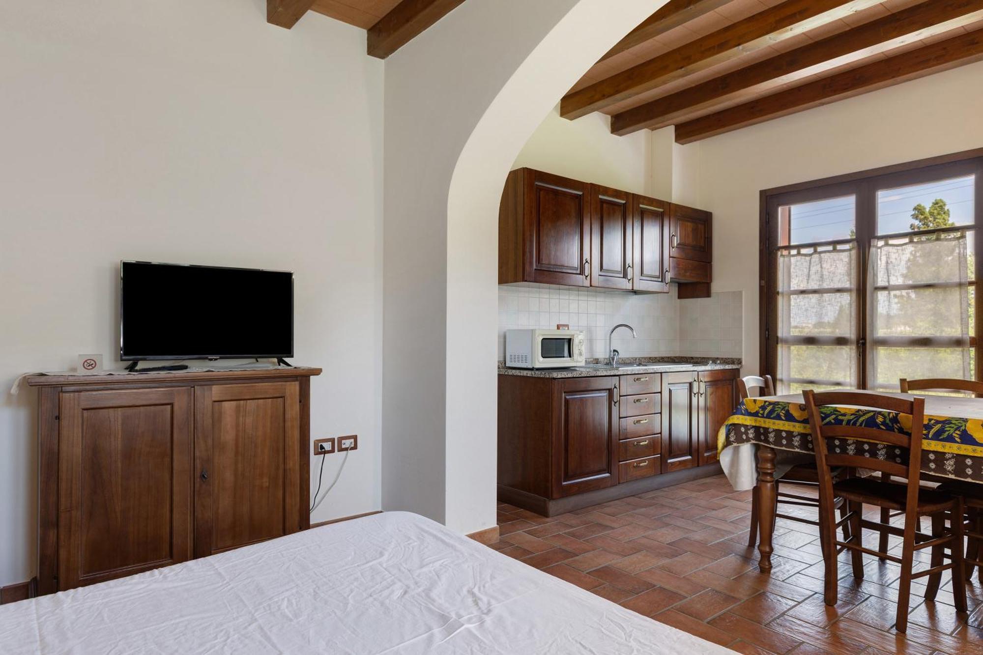 La Bettola Tavern Rooms Restaurant Montopoli in Val dʼArno Εξωτερικό φωτογραφία
