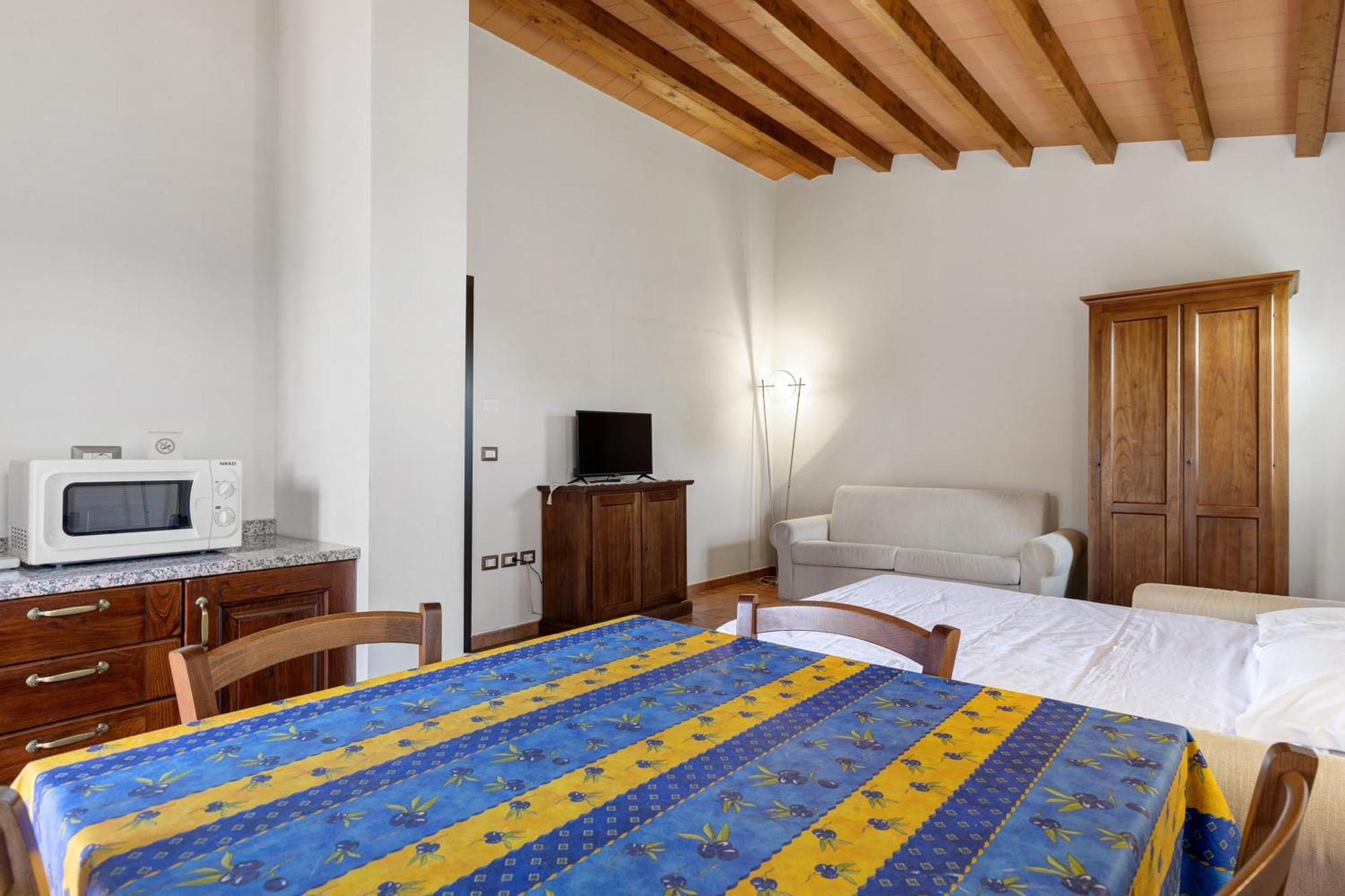 La Bettola Tavern Rooms Restaurant Montopoli in Val dʼArno Εξωτερικό φωτογραφία